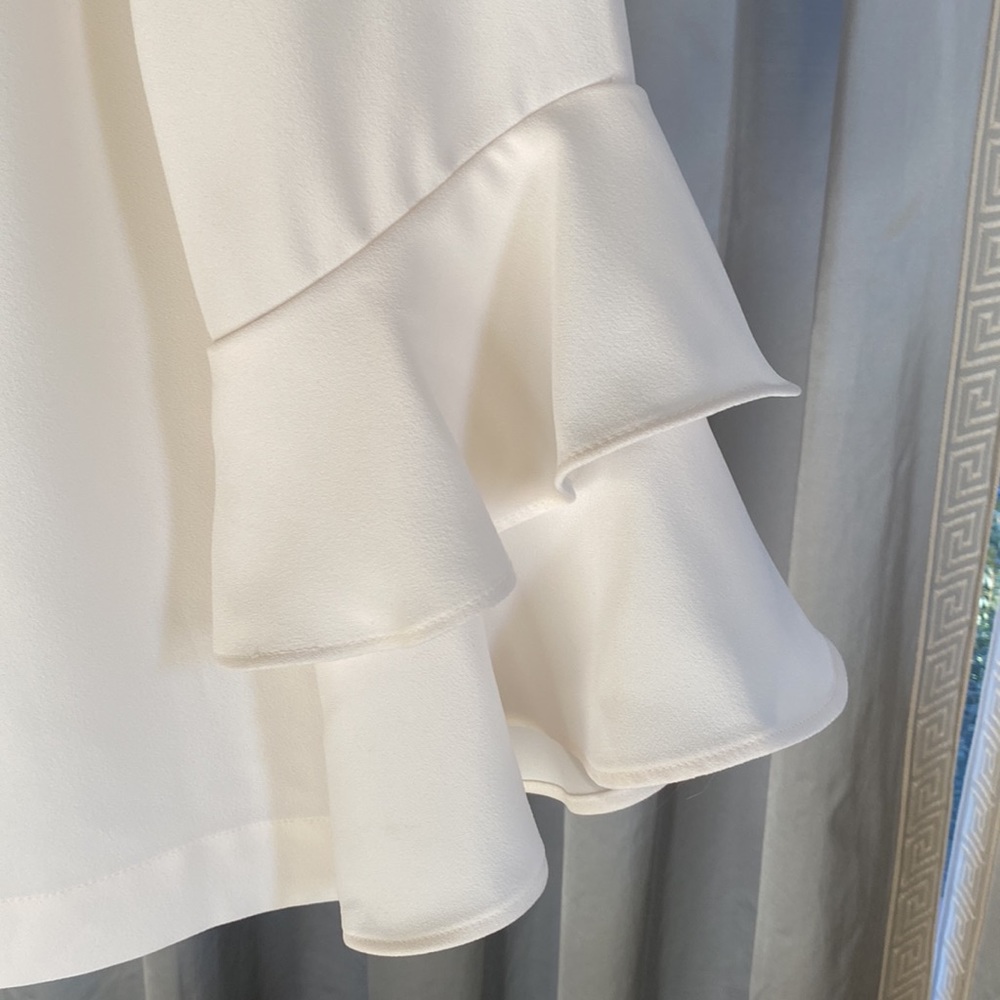 Ivory Blouse - Picture 2 of 3